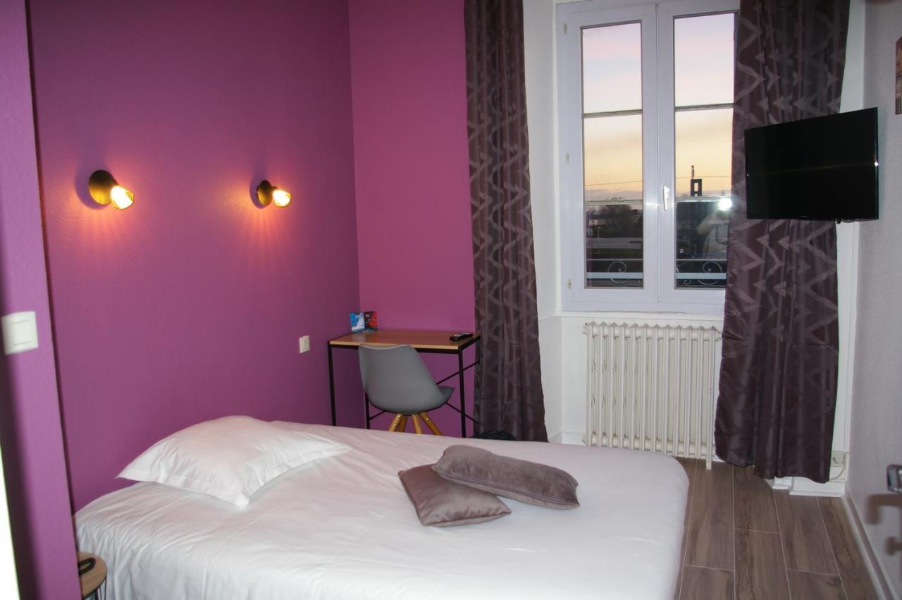 Queen Serenity Hotel Redon Exteriör bild